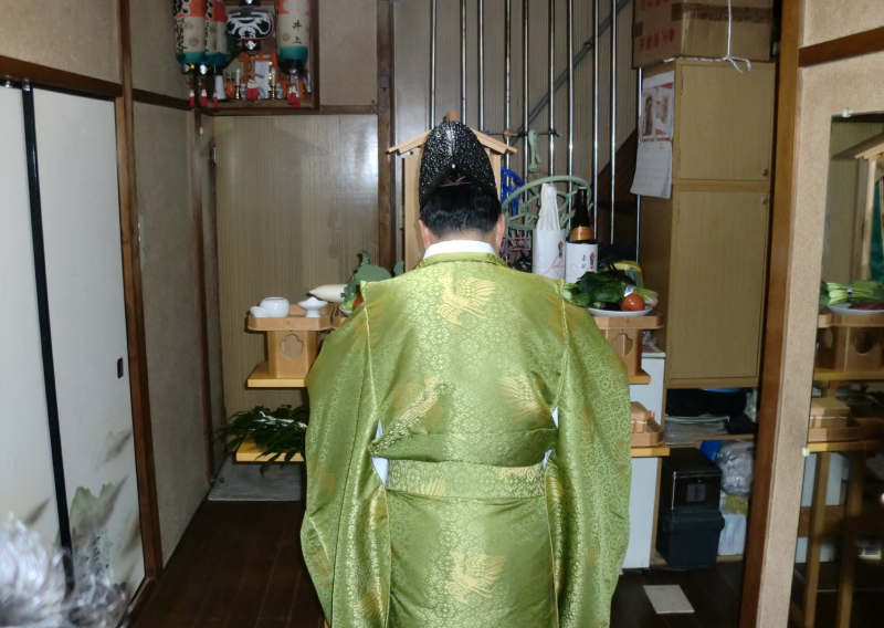 御報告祭